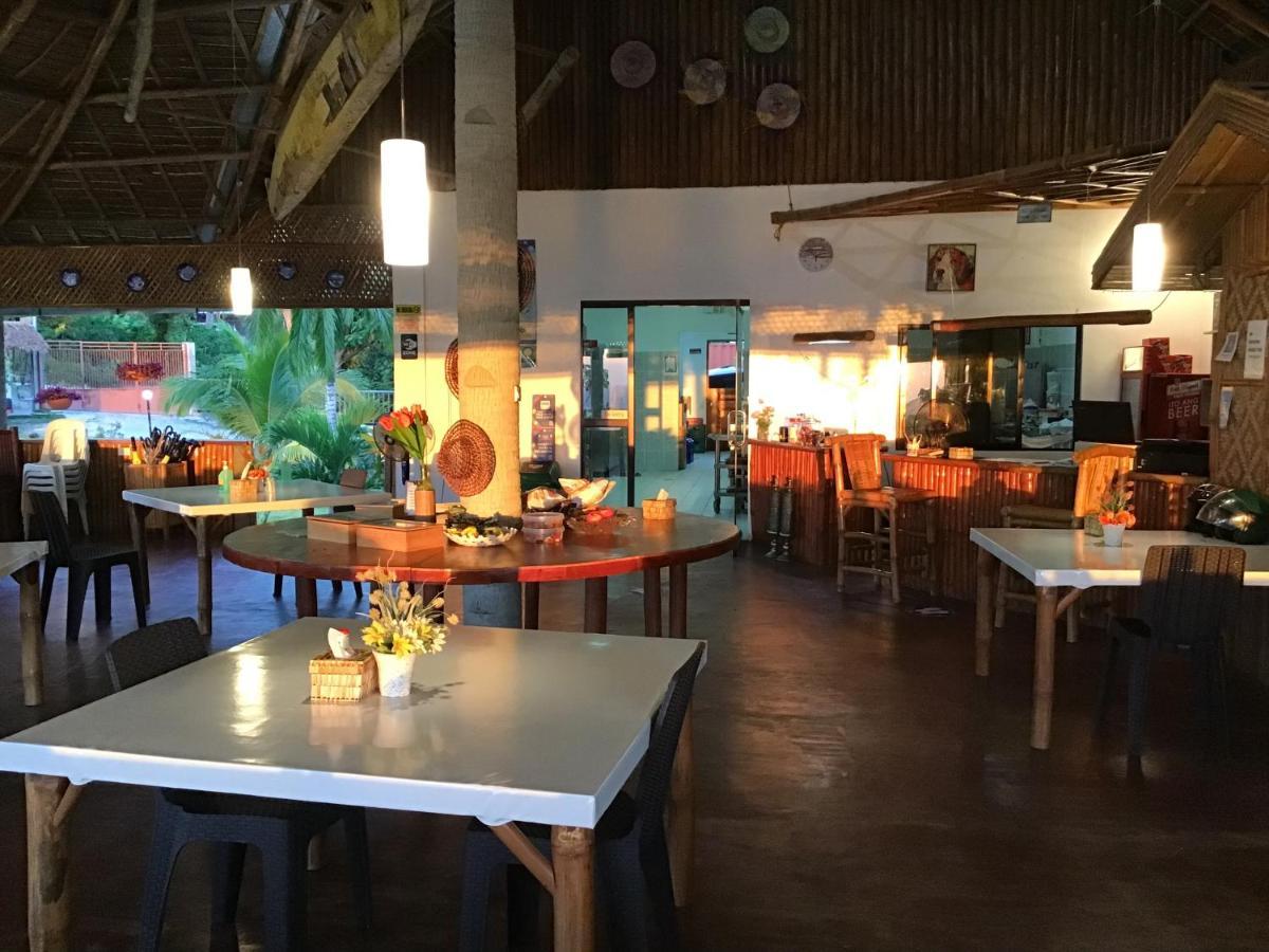 Cuestas Beach Resort And Restaurant Badian Dış mekan fotoğraf