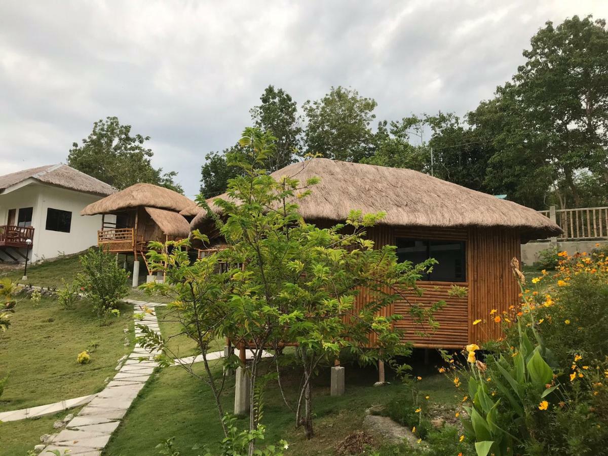 Cuestas Beach Resort And Restaurant Badian Dış mekan fotoğraf