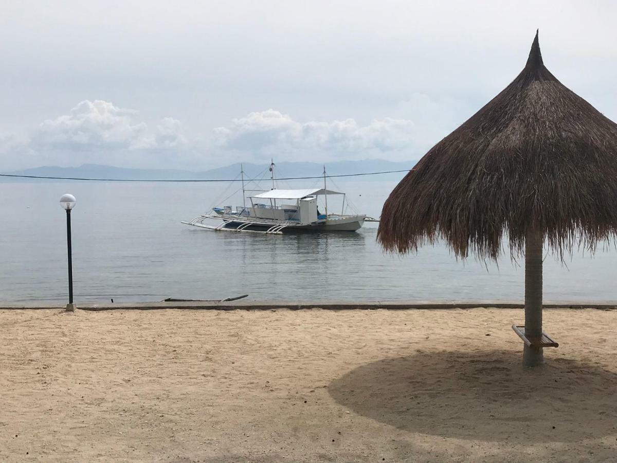 Cuestas Beach Resort And Restaurant Badian Dış mekan fotoğraf